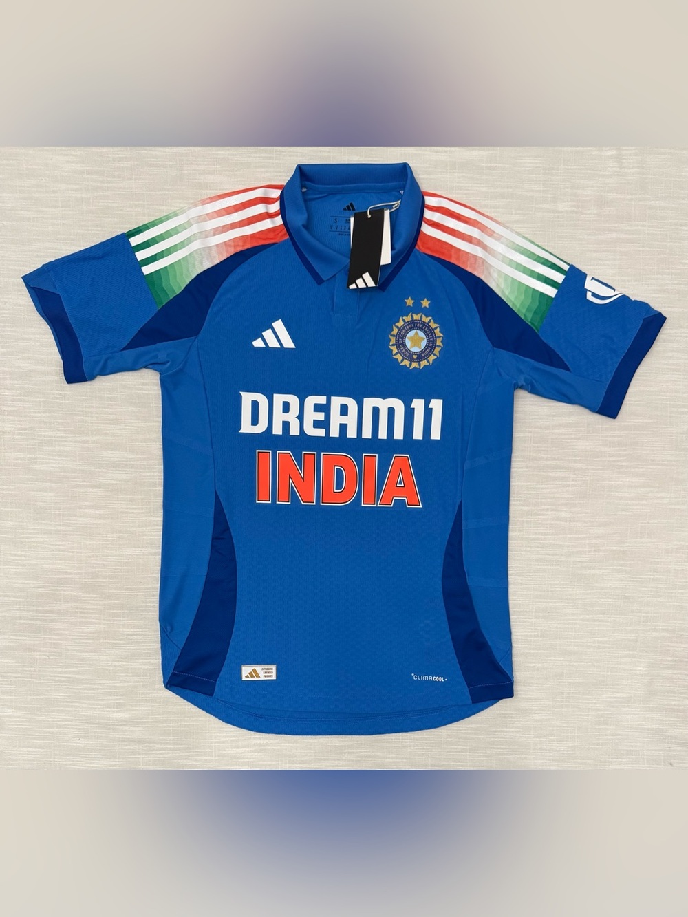 Adidas Authentic Men's India National Cricket Team Official Jersey Sz S KC3746